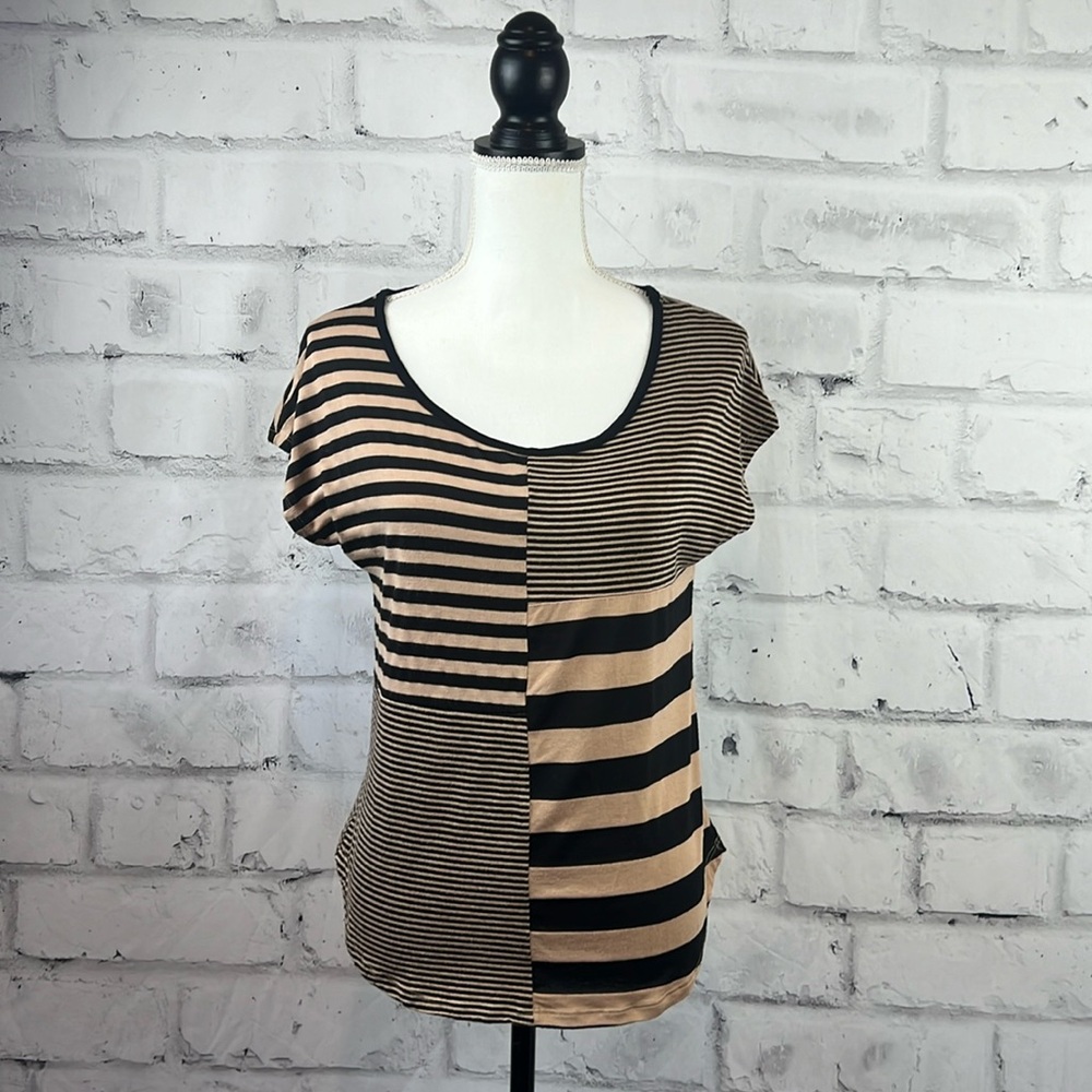 Pleione Scoop Neck Short Sleeved Striped Made in USA Top Black Tan
